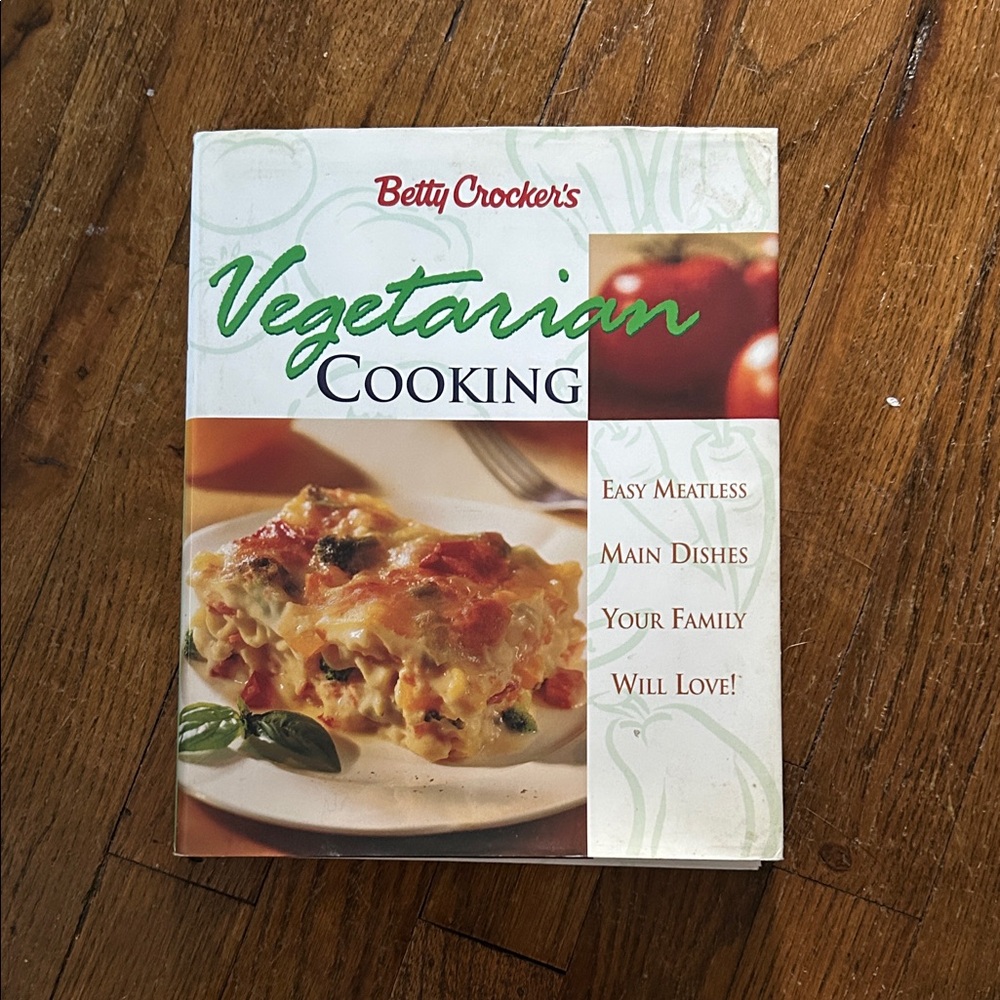 Betty Crocker Vegetarian Cooking Book with Red and Green Accents